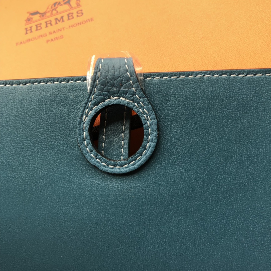 H**me5 dogon duo wallet