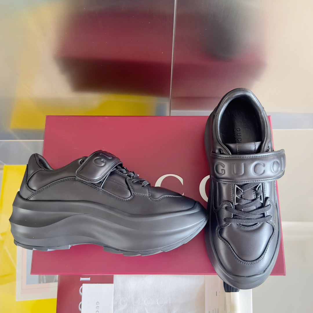ua G*u*i wave wedge sneaker