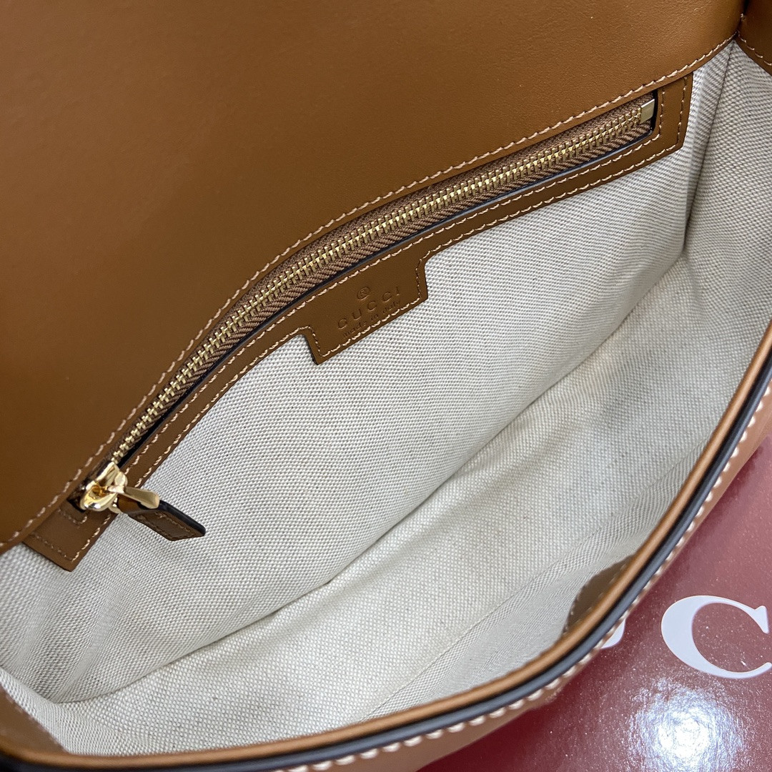 G*u*i blondie medium top handle bag 27x 17x 7cm