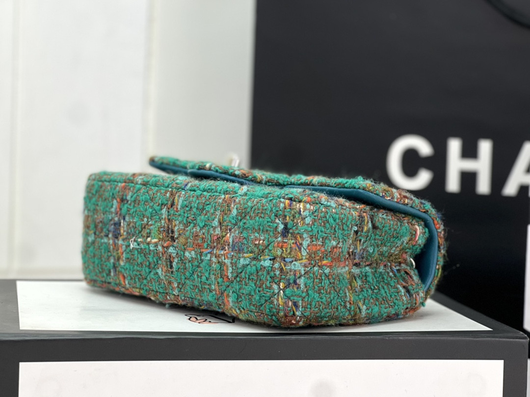 Ch*el classic flap bag 20cm