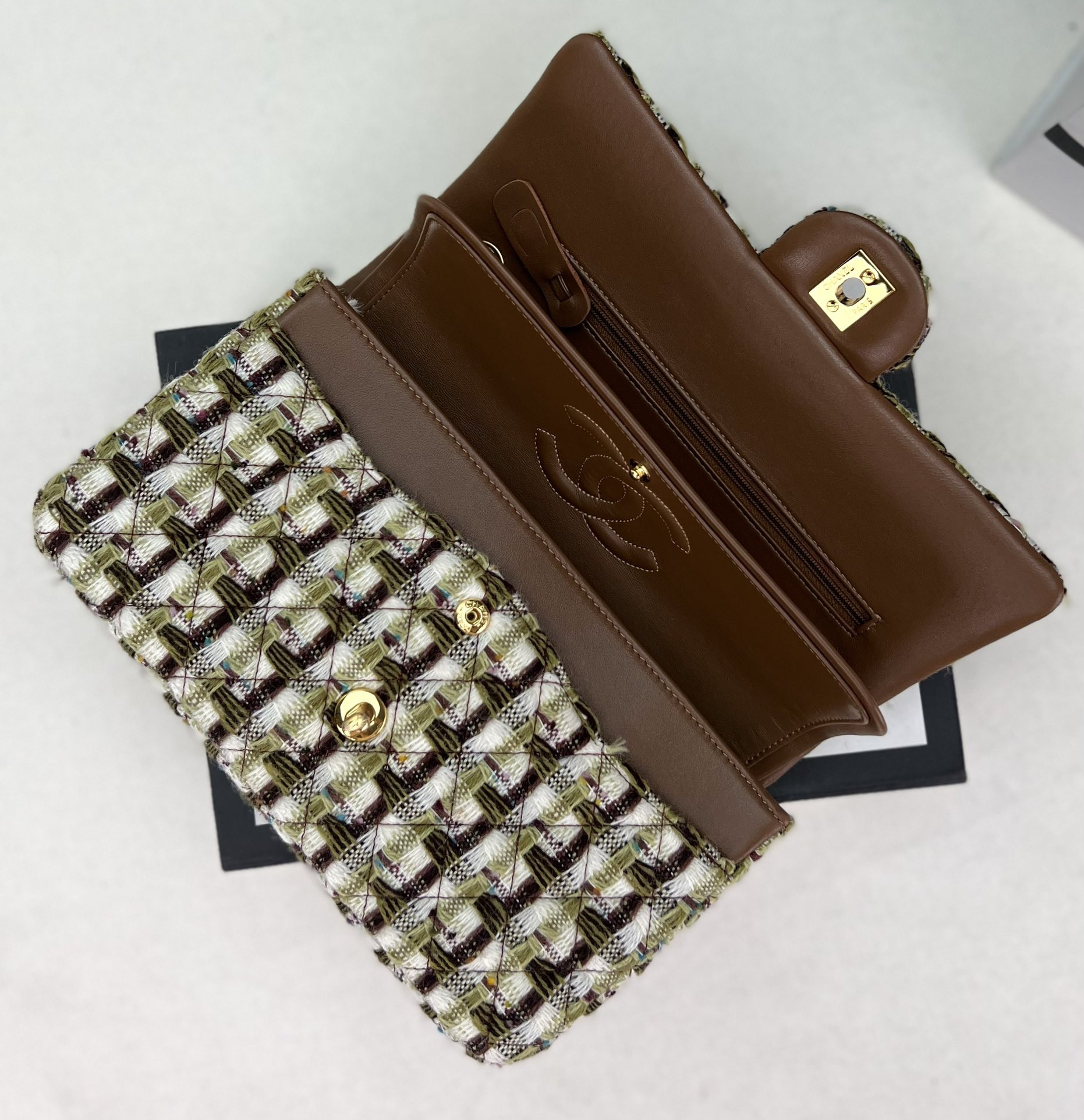 Ch*el classic flap bag 25cm