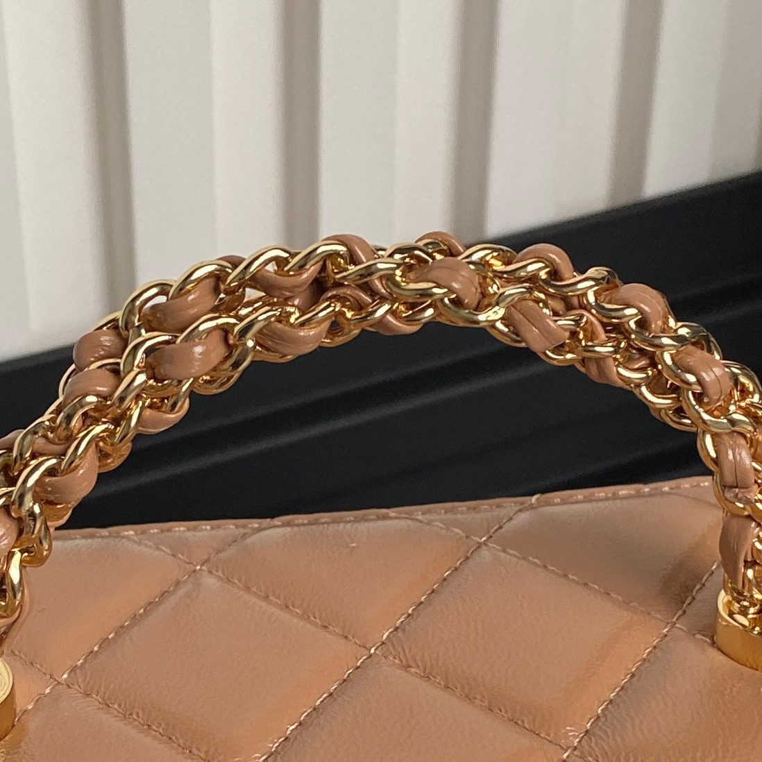 Ch*el clutch with chain 9.5x 17x 8cm