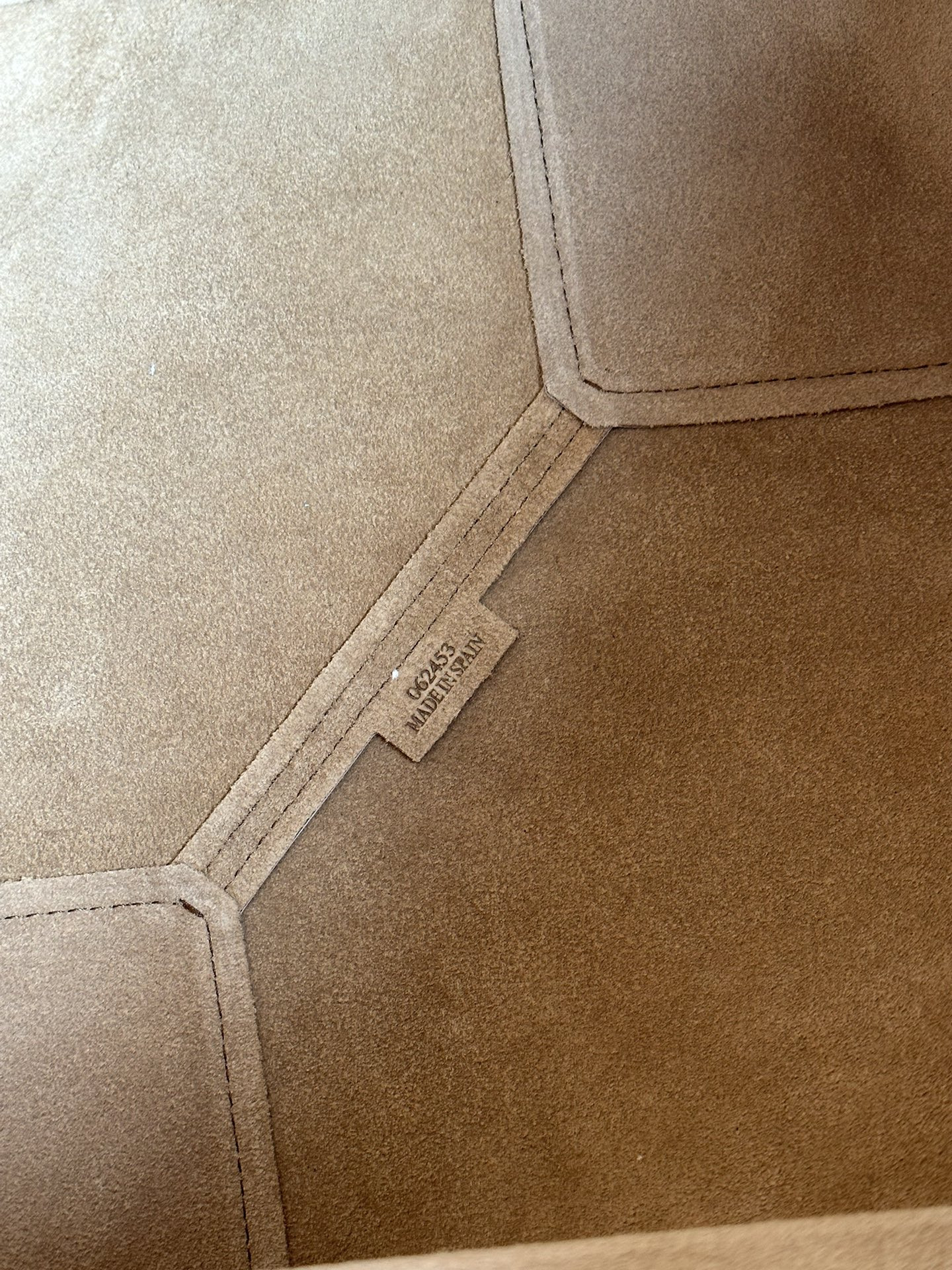 L0ew* medium puzzle fold tote in shiny calfskin 25.5x14.5x31.5cm