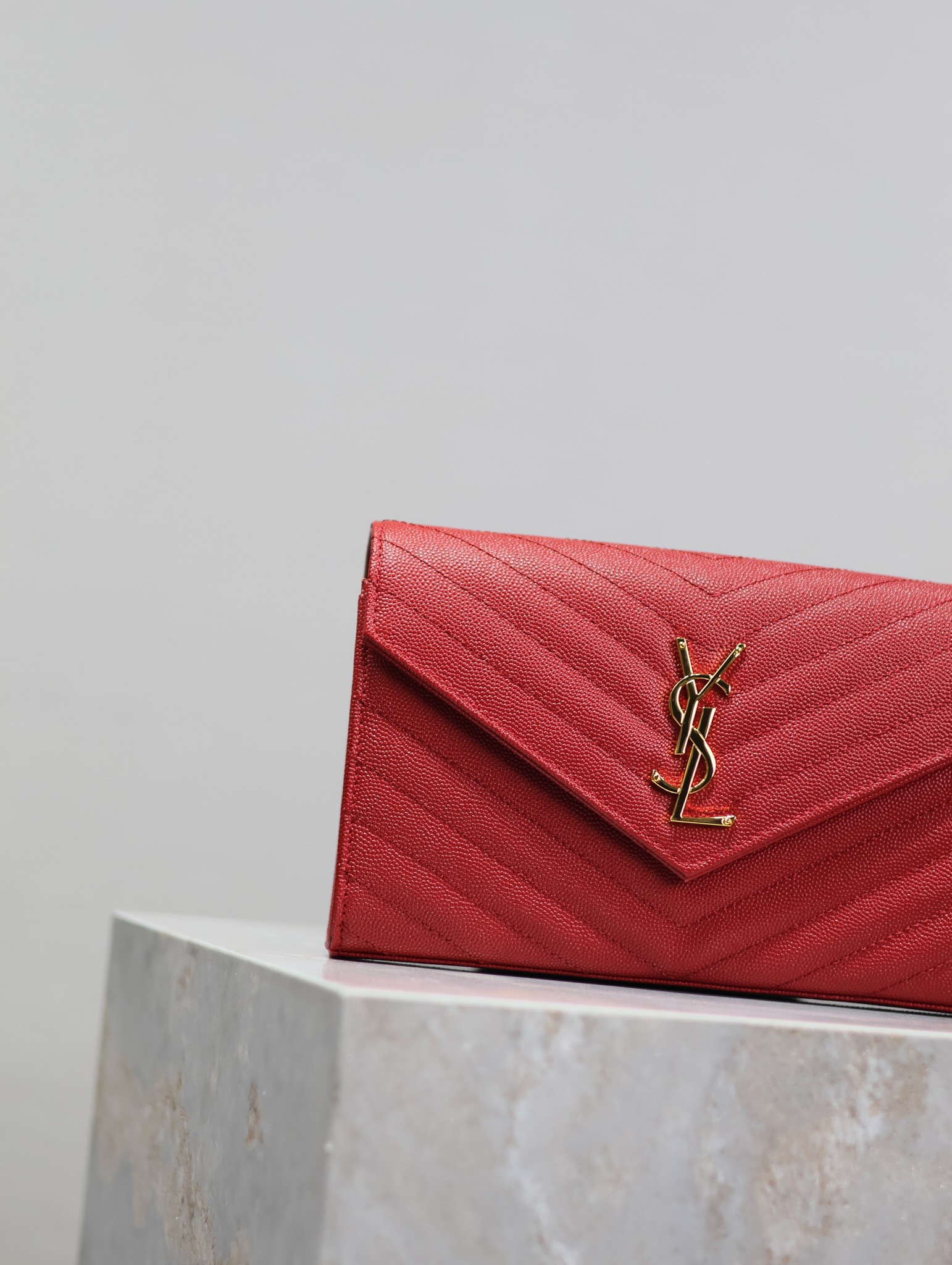 Y*L cassandra monogram classic chain wallet in grained poudre leather 22.5 x 14 x 4cm