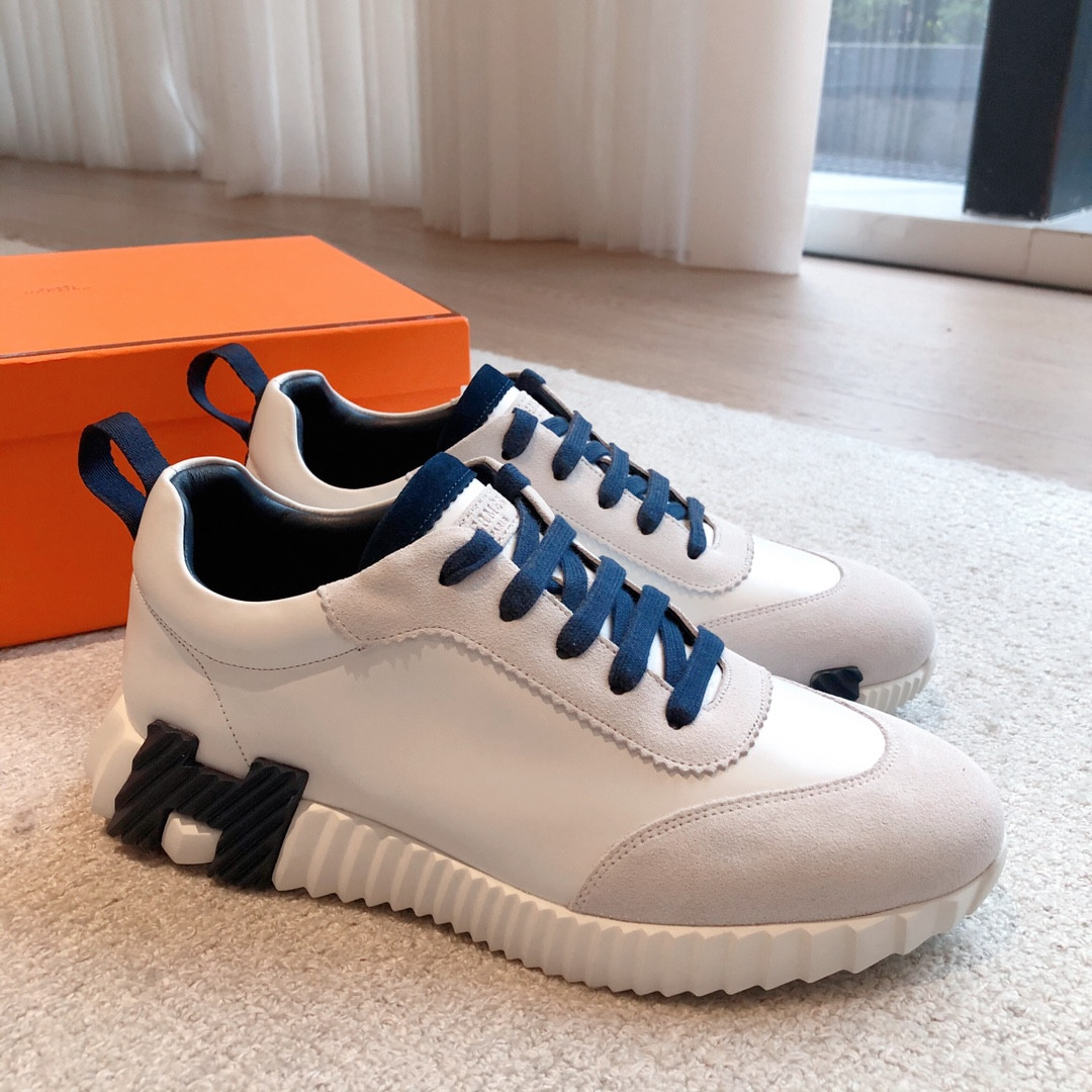 ua H**me5 bouncing sneaker