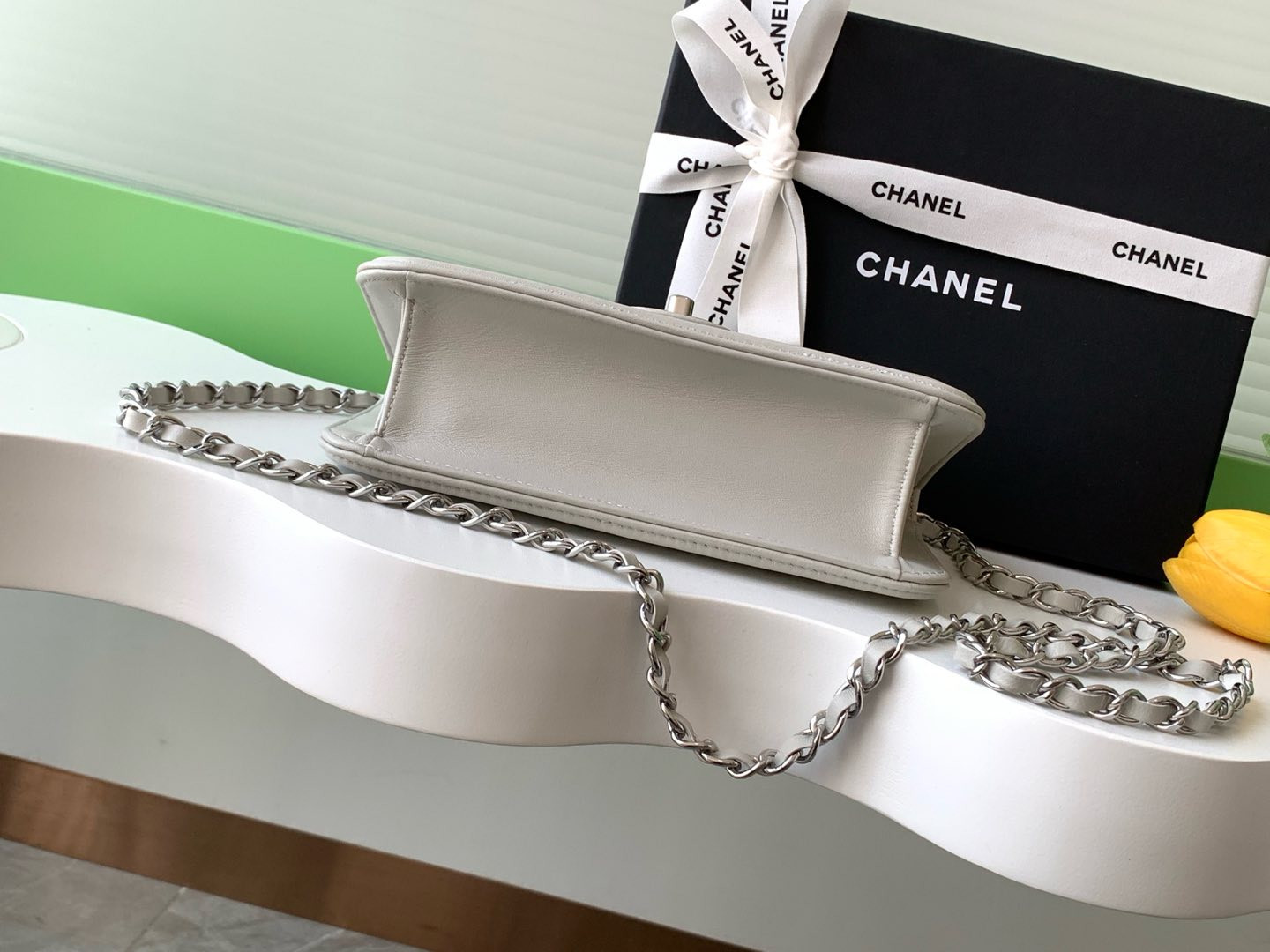 Ch*el flap bag 22cm