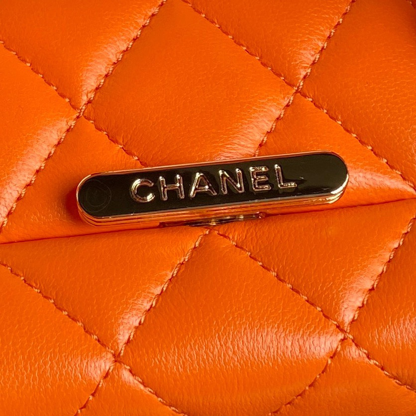 Ch*el box bag 15x22x7.5cm