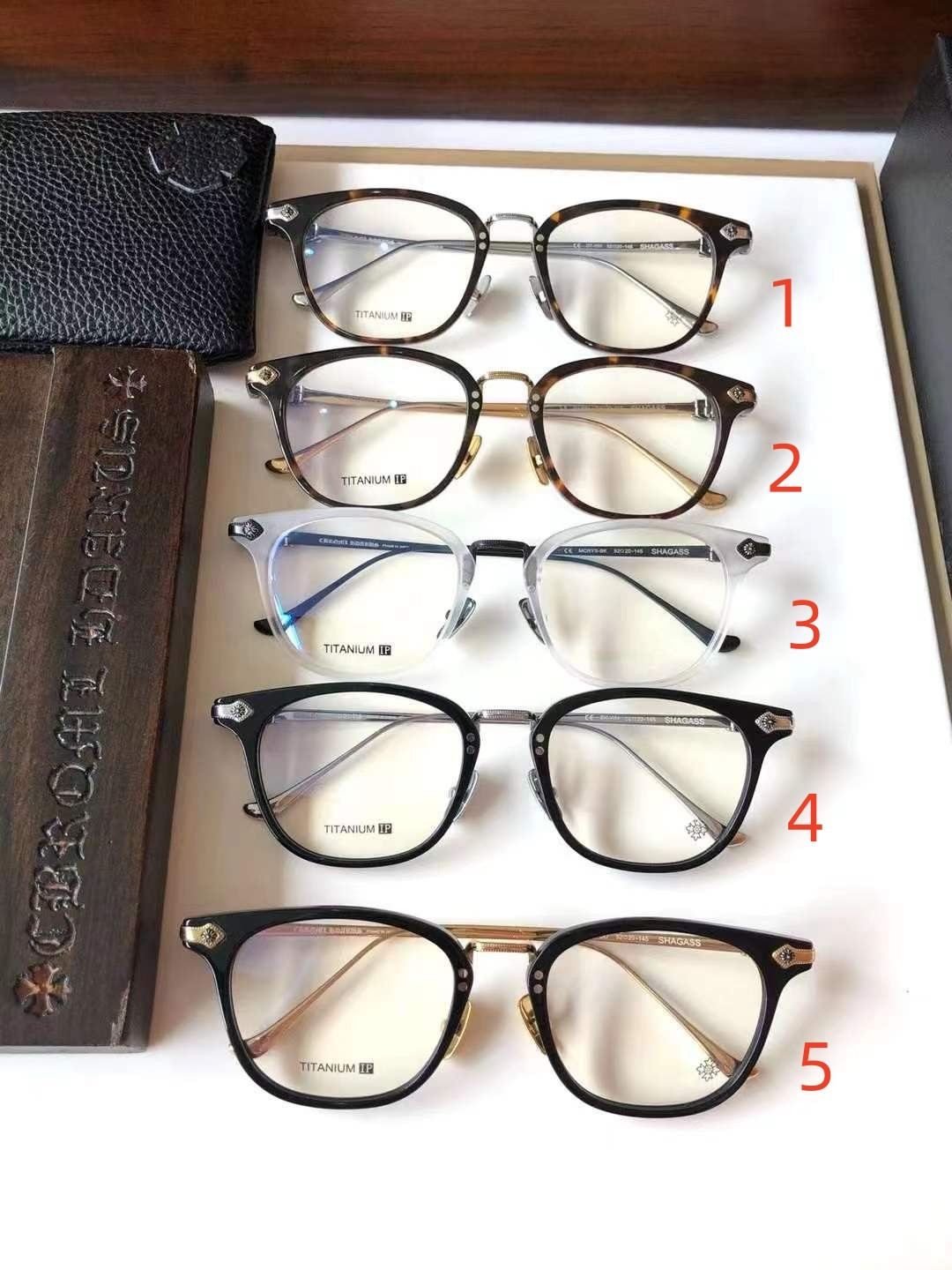Ch**me He**ts glasses aespa