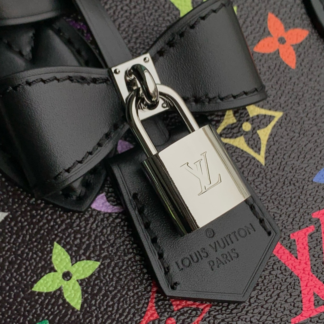 LV x TM OnTheGo East West Chain M13260 25x13x10cm