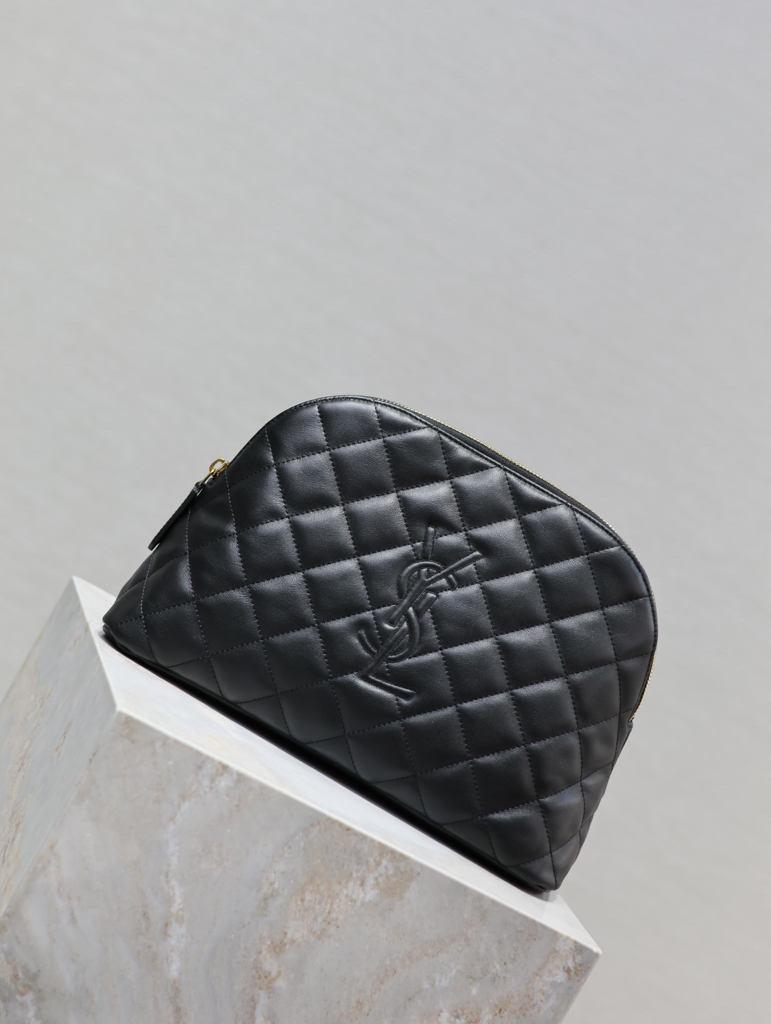Y*L le cassandre 30×20×11cm