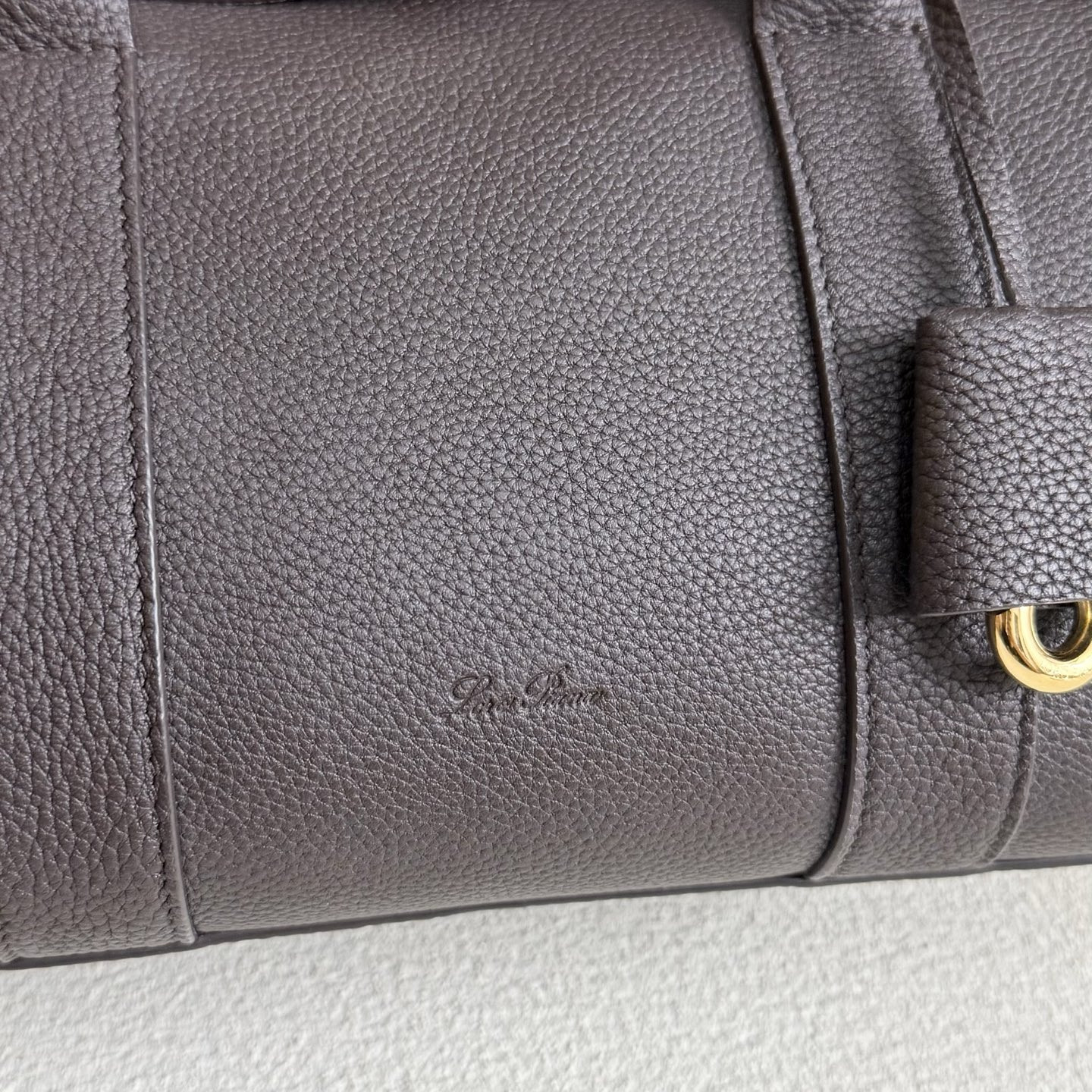 L**o p*ana loom l25 calfskin 25x18x12.5cm
