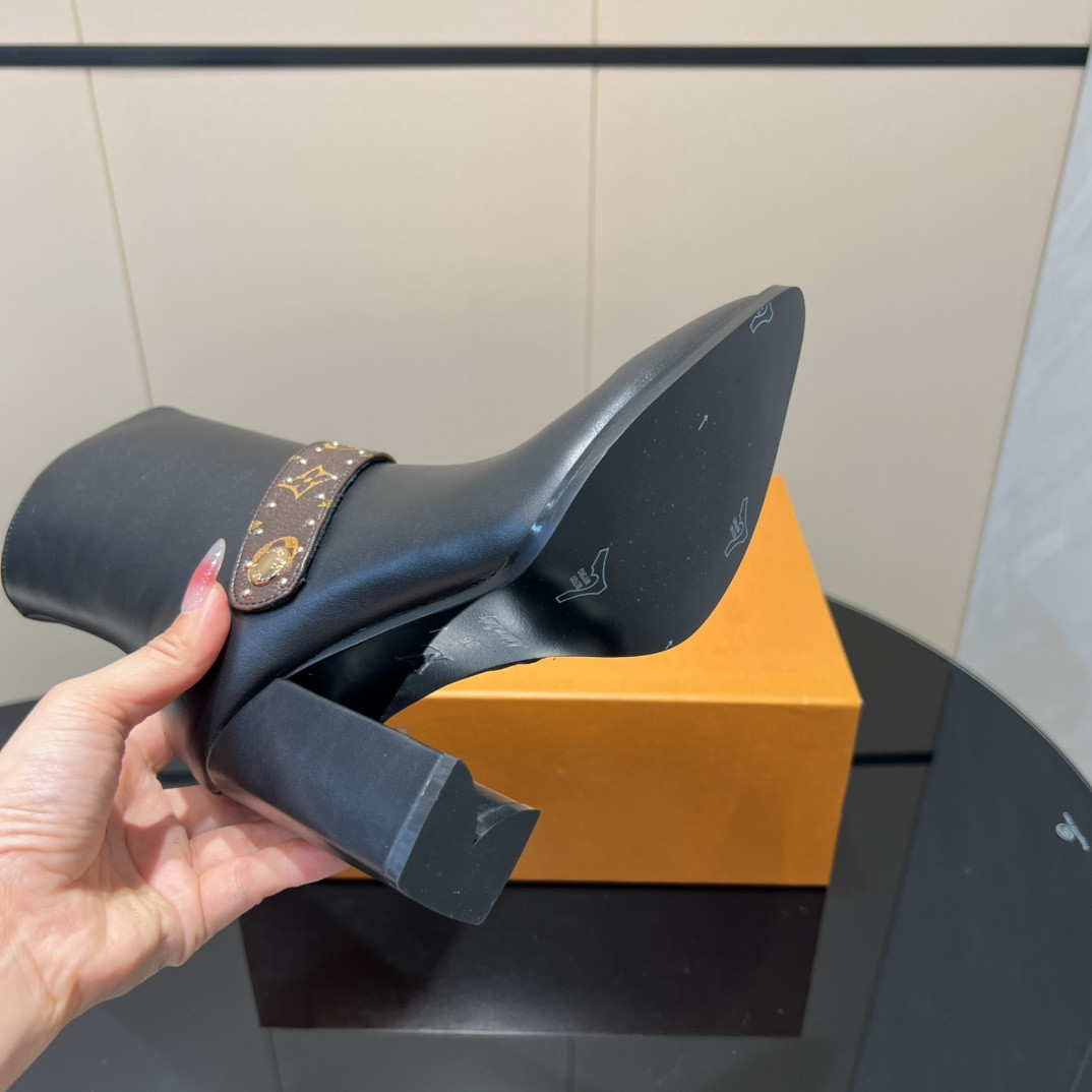 UA LV Boot 9.5cm Heel