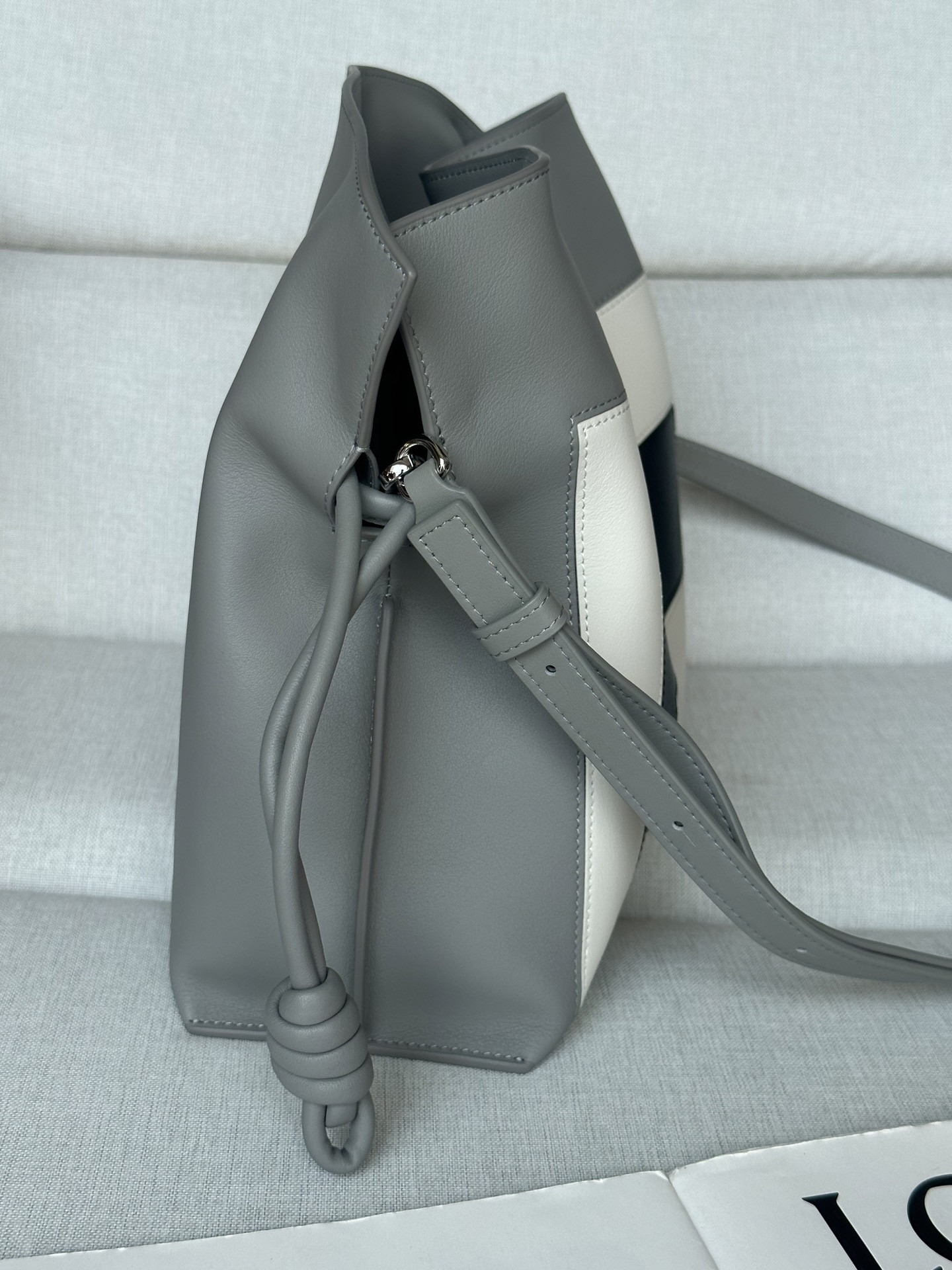 L0ew* x albers medium flamenco clutch in nappa calfskin 24.5x30x10.5cm