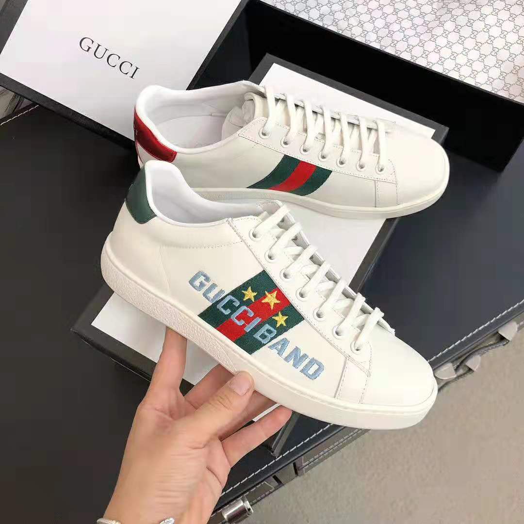 G*u*i unisex ace sneaker with G*u*i band-white