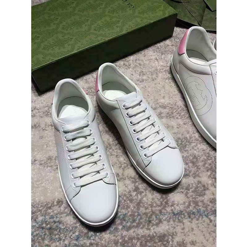 G*u*i gg women’s ace sneaker with interlocking g white scrap less leather