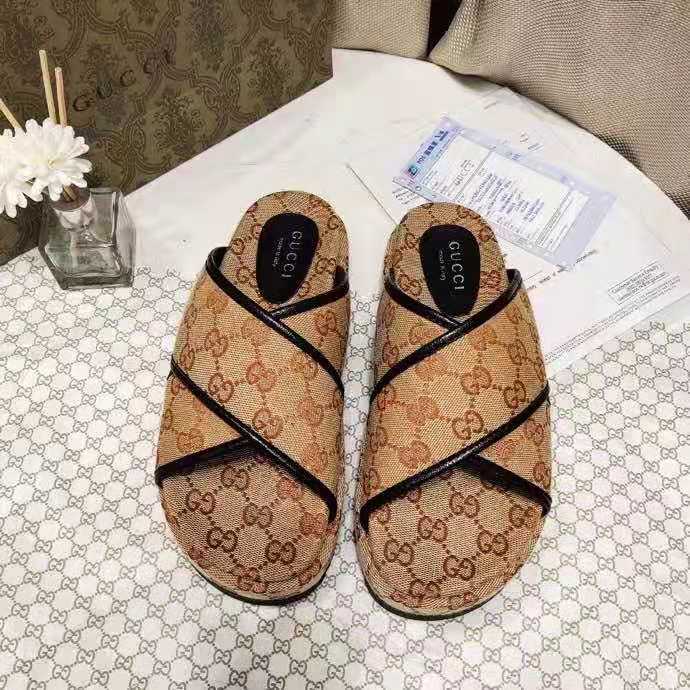 G*u*i gg unisex slide sandal beige and ebony original gg canvas