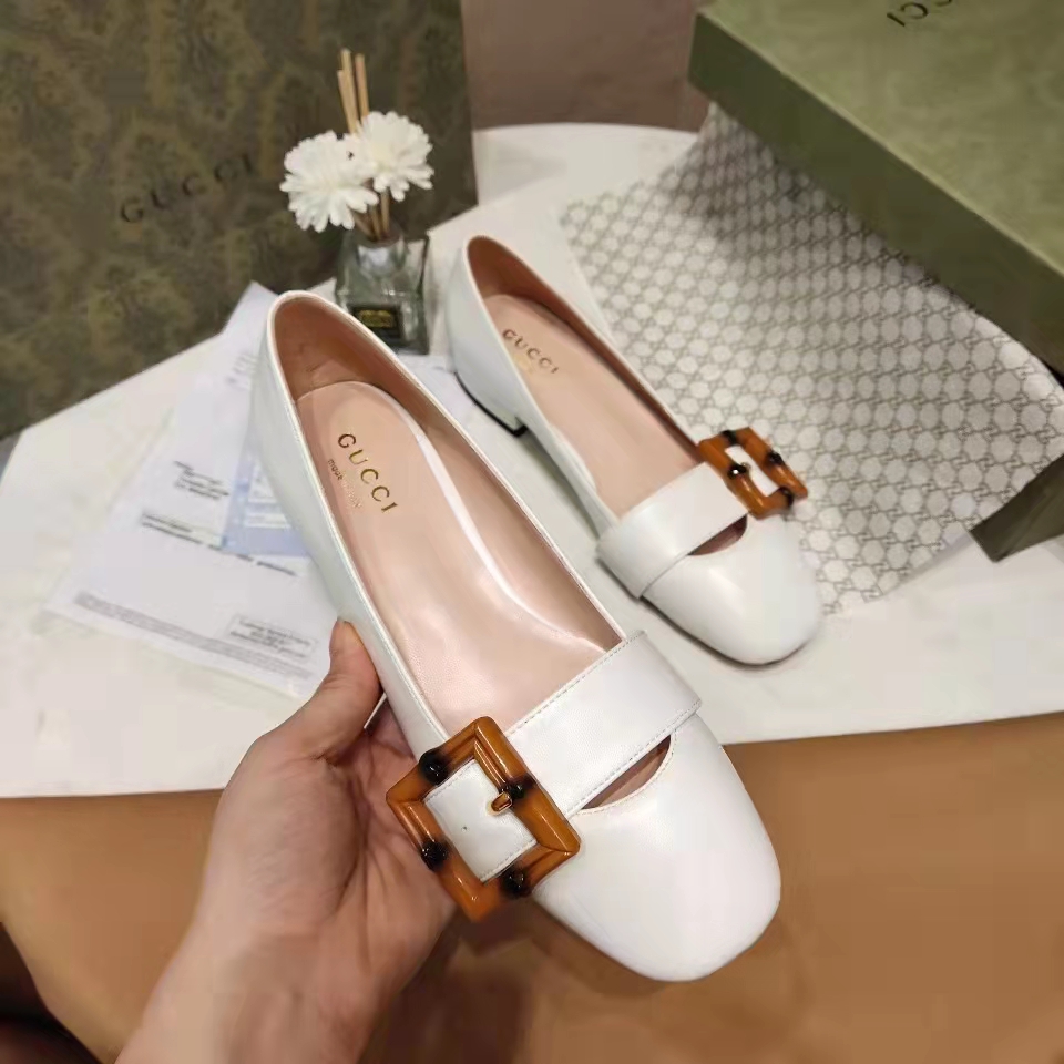 G*u*i women’s gg ballet flat bamboo buckle white leather round toe chunky heel