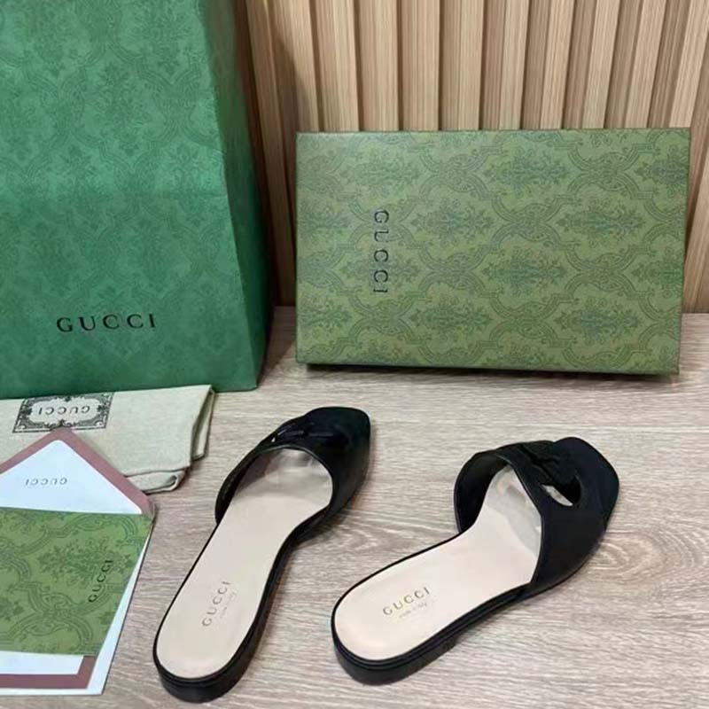 G*u*i women interlocking g cut out slide sandal black leather flat