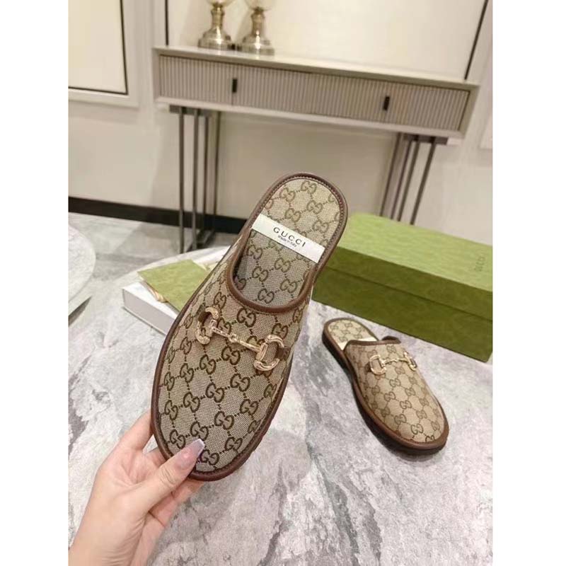 G*u*i unisex slipper with horsebit gg supreme canvas gold-toned hardware