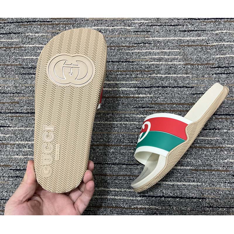 G*u*i women interlocking g slide sandal striped rubber white footbed rubber sole flat