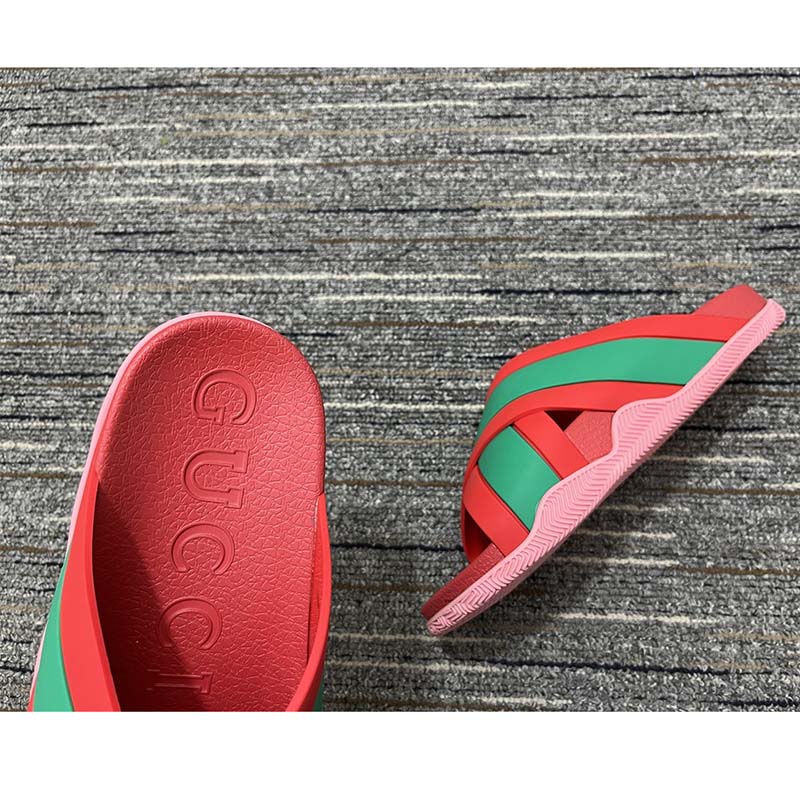 G*u*i women web slide sandal green red rubber web straps rubber sole flat