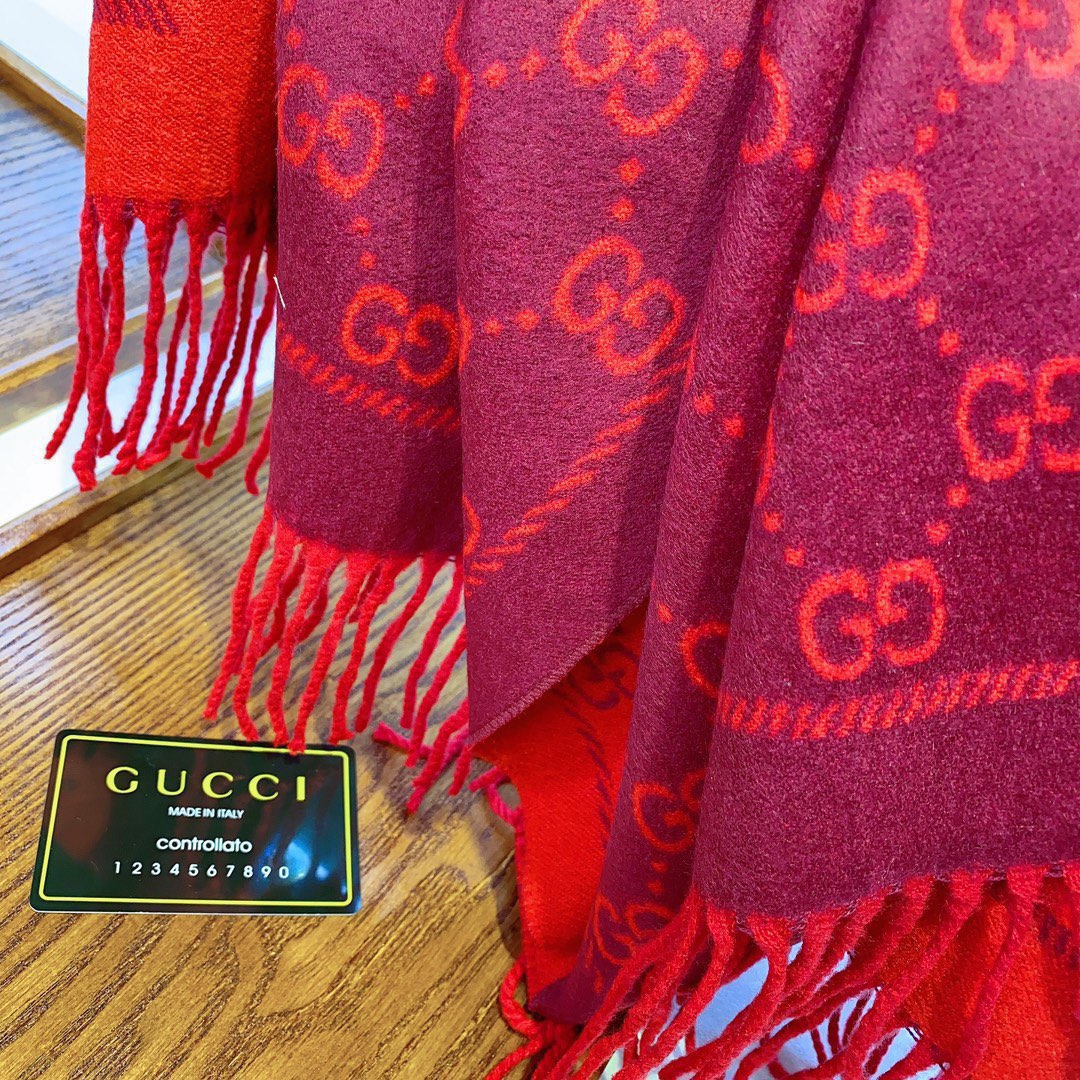 G*u*i women gg jacquard pattern knitted scarf magenta bordeaux gg wool