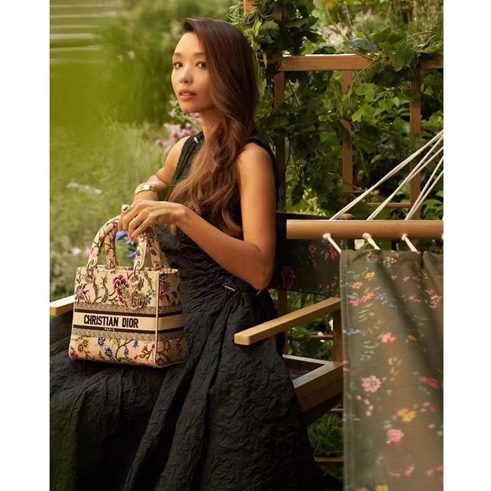 Dior Women CD Medium Lady D-Lite Bag Multicolor Raffia Embroidered Petites Fleurs