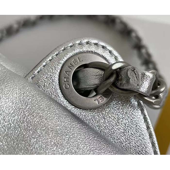 Chanel Women CC Large Back Pack Chanel 22 Handbag Metallic Calfskin Silver-Tone Metal