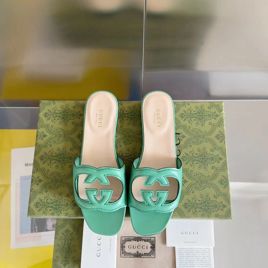 G*u*i women interlocking g cut out slide sandal bright green leather flat