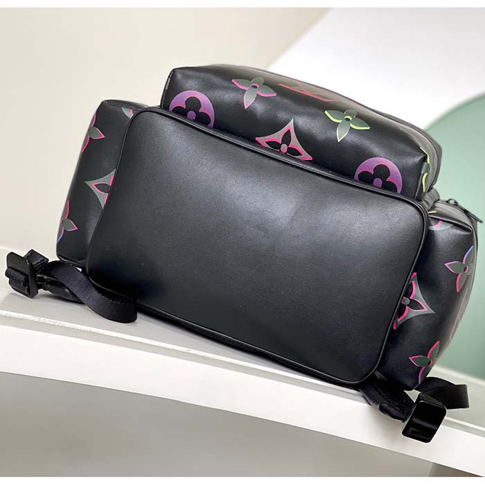 Louis Vuitton LV Unisex Comet Backpack Black Borealis Calf Leather Cowhide Double Zip
