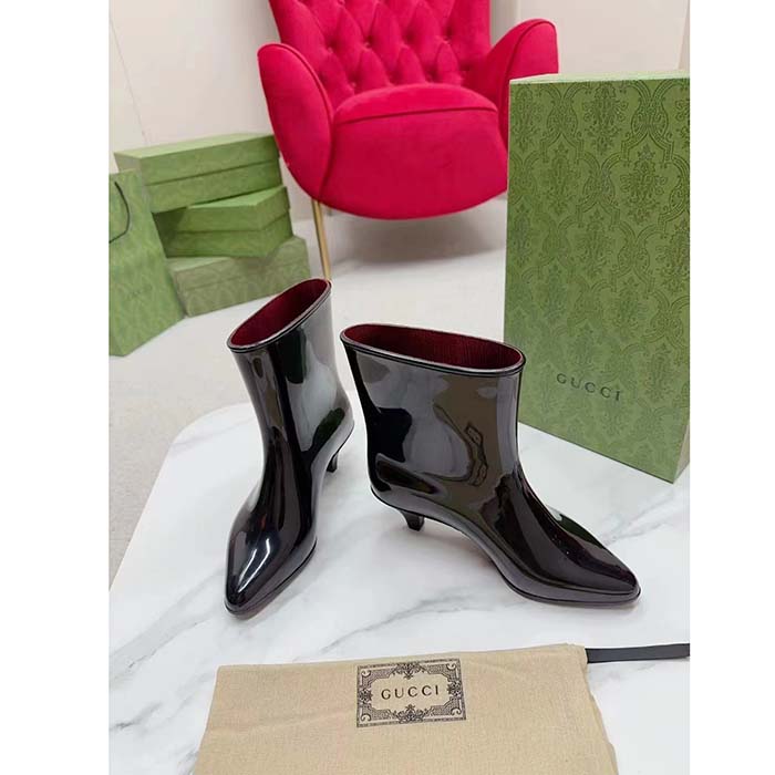 G*u*i women interlocking g ankle boot black shiny rubber matte point toe low-heel