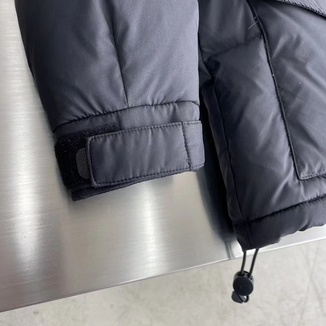 G*u*i men nylon down jacket gg iserts black canvas high neck velcro cuffs zip closure