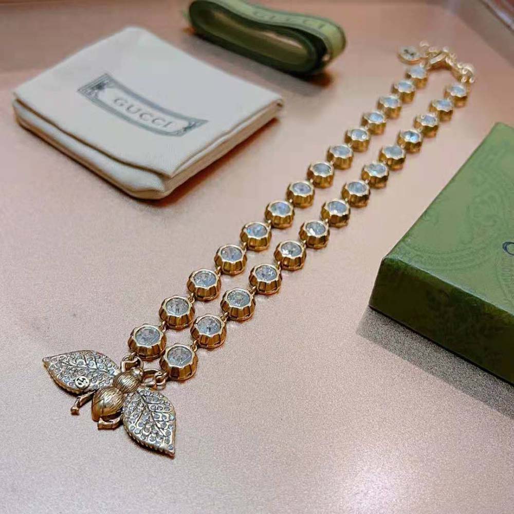 G*u*i women bee necklace with crystals