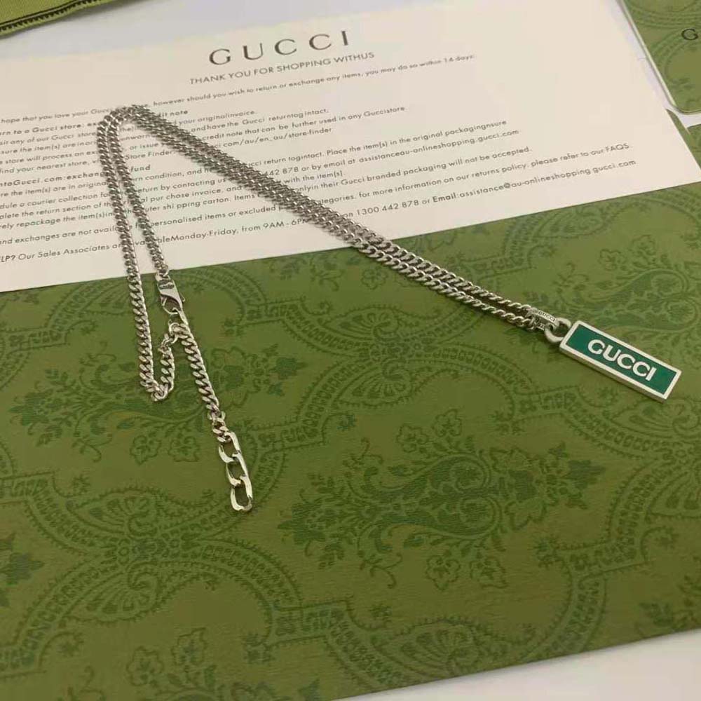 G*u*i women necklace with enamel pendant