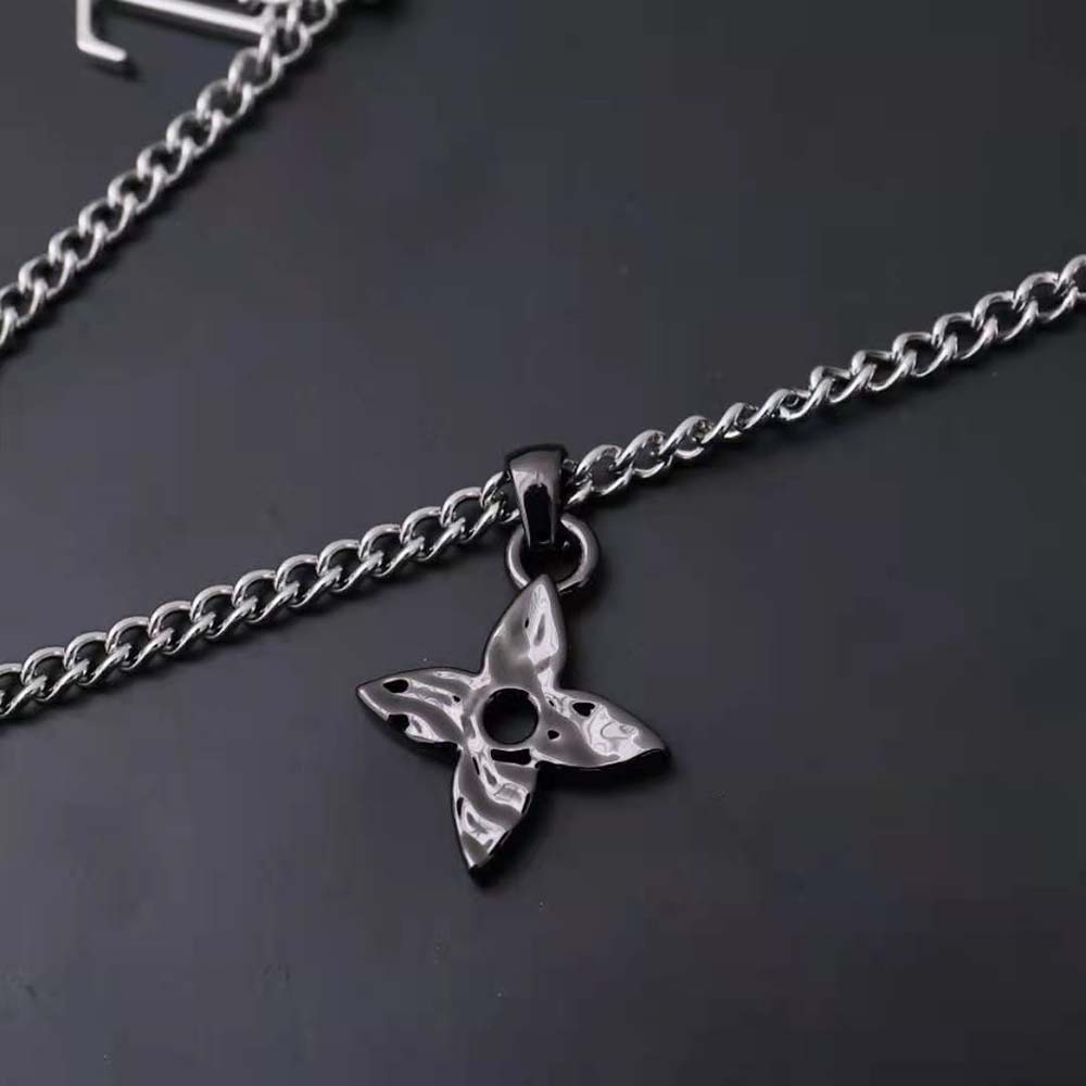 Louis Vuitton Unisex LV Liquid Pendant