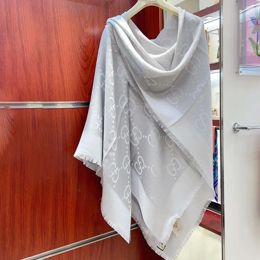 G*u*i unisex gg jacquard silk wool shawl-white 6636713gc439000