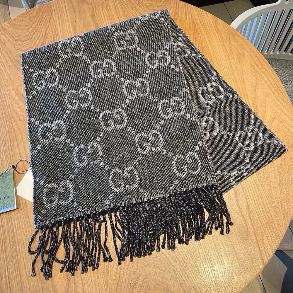 G*u*i unisex gg jacquard pattern knit scarf with tassels-black 6766104g2001061