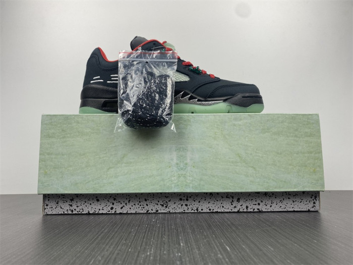 Air Jordan Retro 5 “Anthracite” DM4640-036