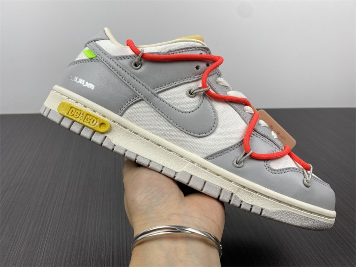Off-White x Dunk Low ‘Lot 06 of 50’ DJ1602-110