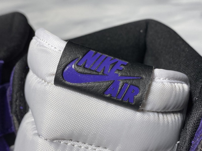 Air Jordan 1 High OG “Court Purple” 555088-500
