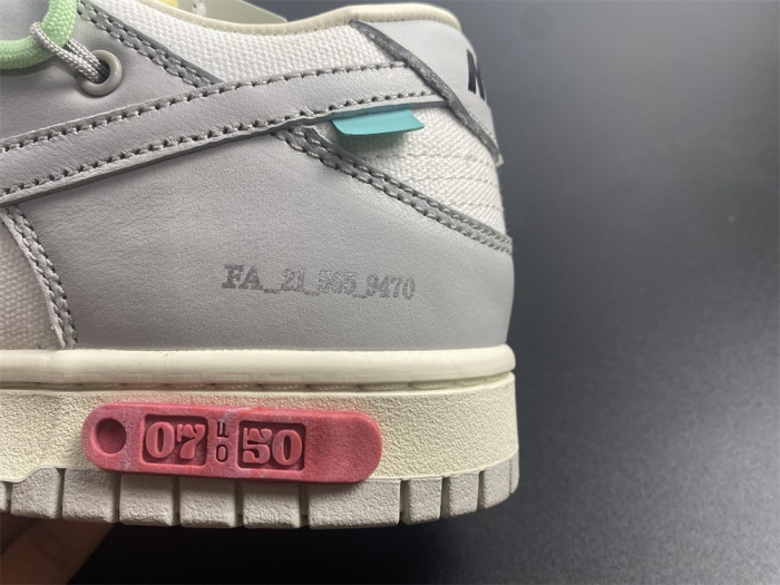 Off-White x Dunk Low ‘Lot 07 of 50’ DM1602-108