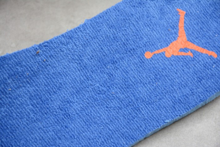Air Jordan 3 Retro ‘Knicks Rivals’ 136064-148