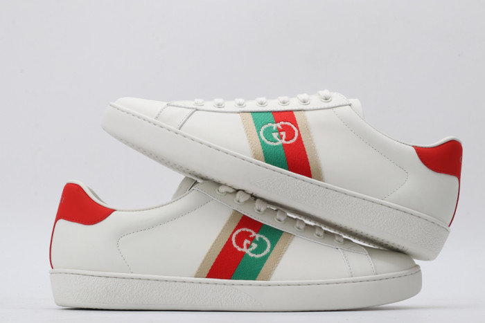 G*u*i low-top sneaker