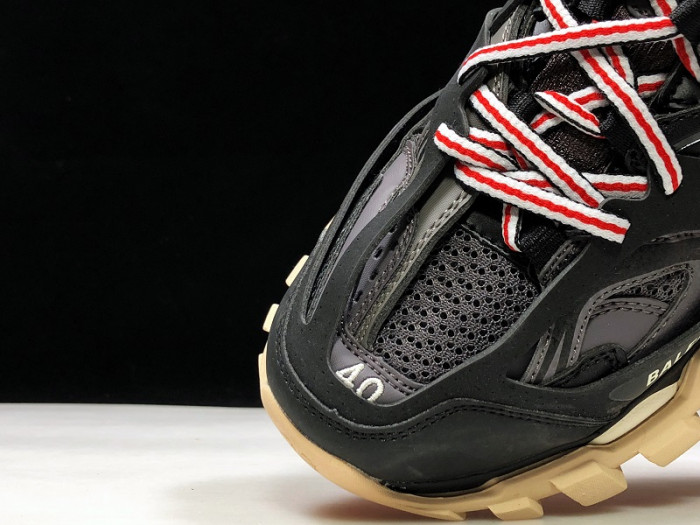 BLCG TRACK TRAINER ‘BLACK RED’ 542023 W1GB6 1002