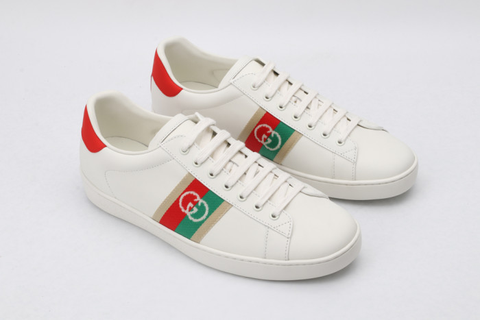 G*u*i low-top sneaker