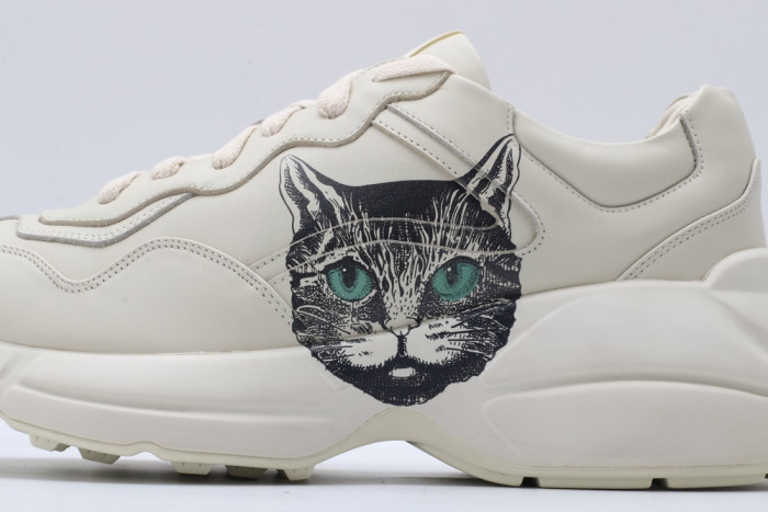 G*u*i rhyton trainer sneaker