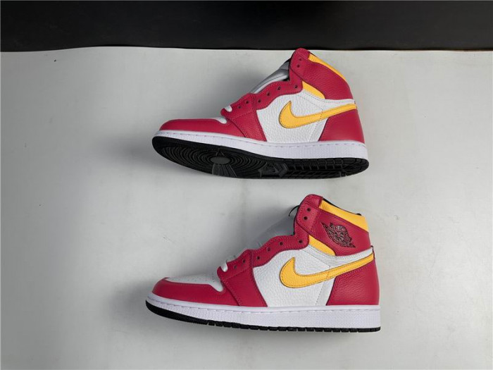 Air Jordan 1 High OG“Light Fusion Red” 555088-603