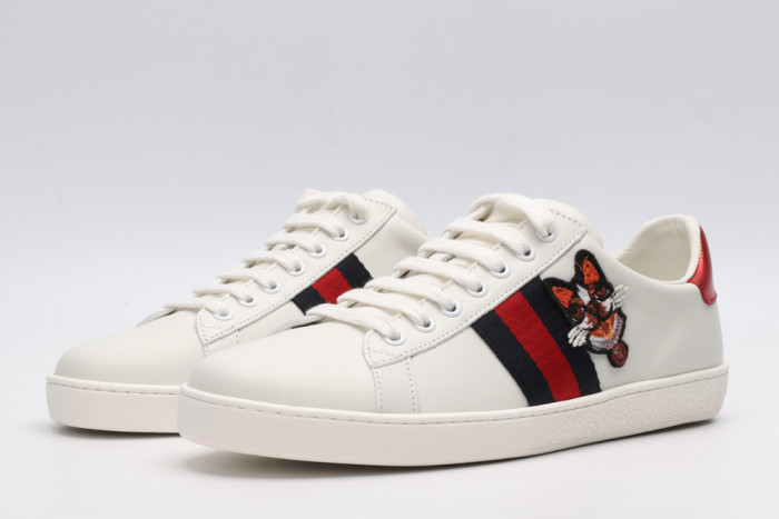 G*u*i low-top sneaker