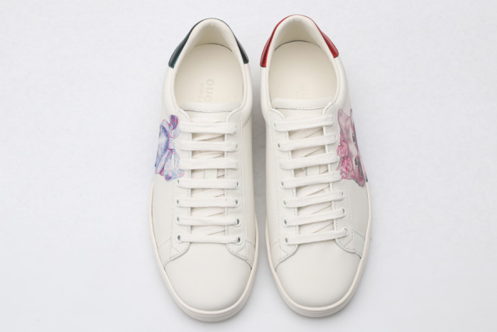 G*u*i low-top sneaker