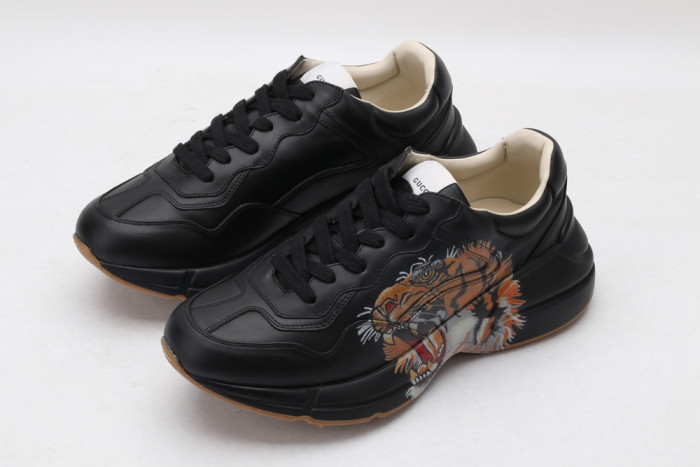 G*u*i rhyton trainer sneaker